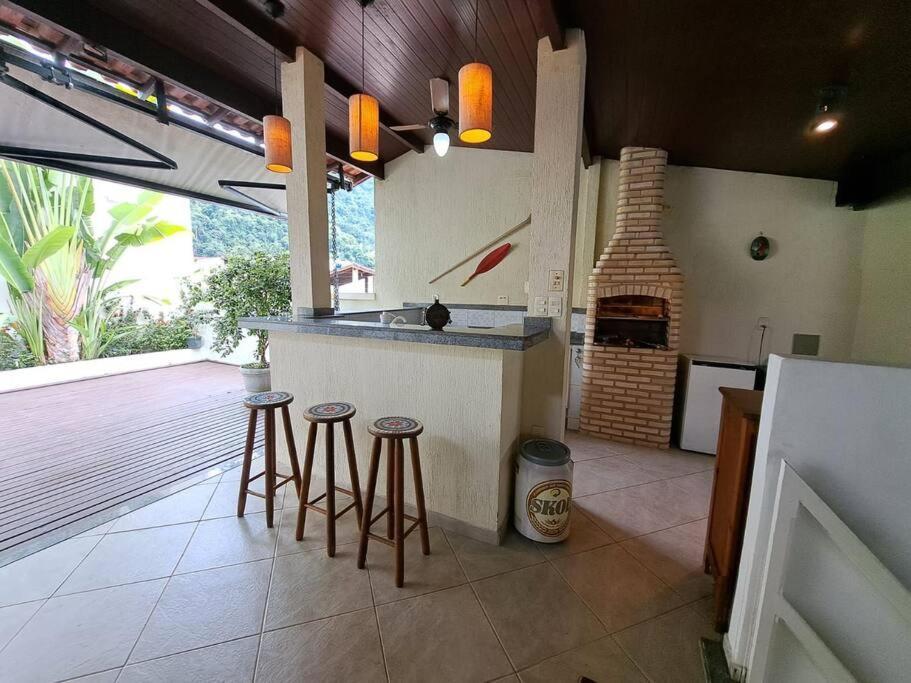Casa Familiar Fechado Angra dos Reis