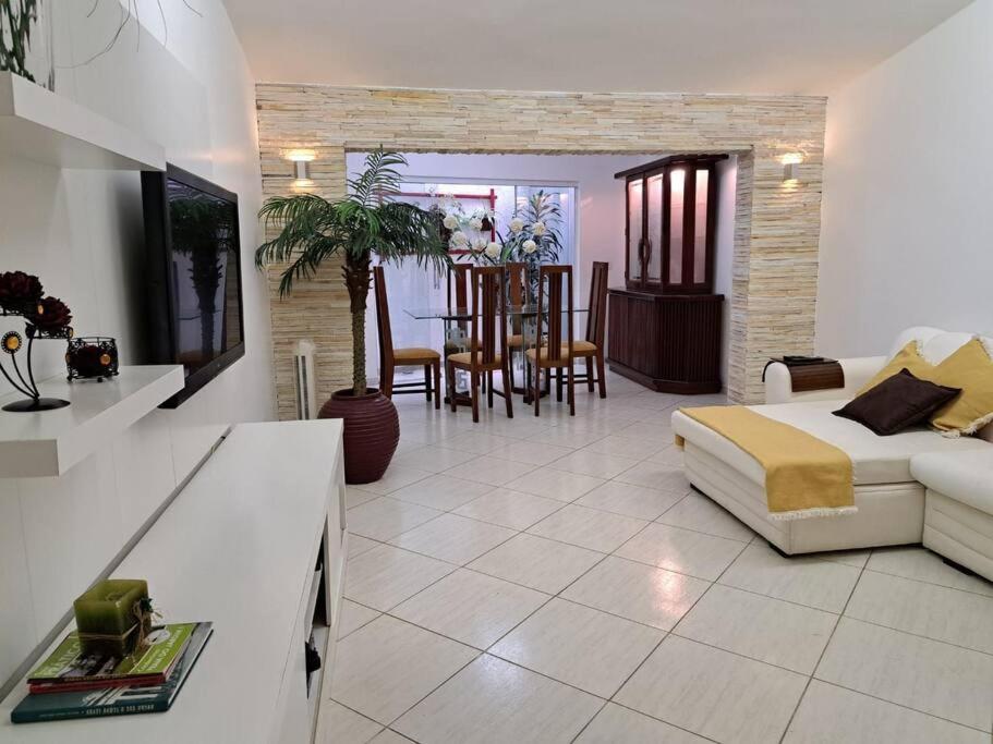 Casa Familiar Fechado Holiday home